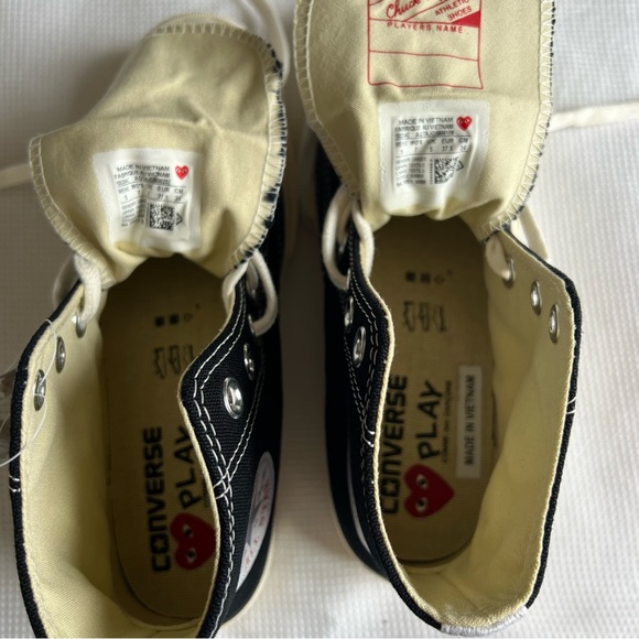 Converse x Comme des Garçons PLAY Chuck 70 Sneakers - Picture 9 of 13